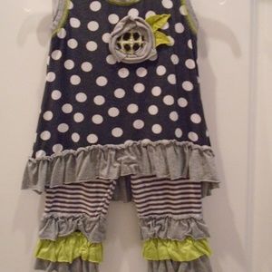 EUC 2pc set super cute & SOFT!!